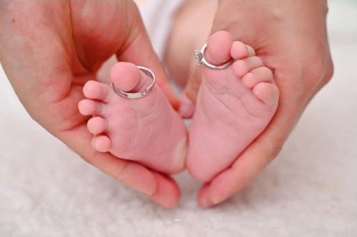 京山宝宝发烧退不下去